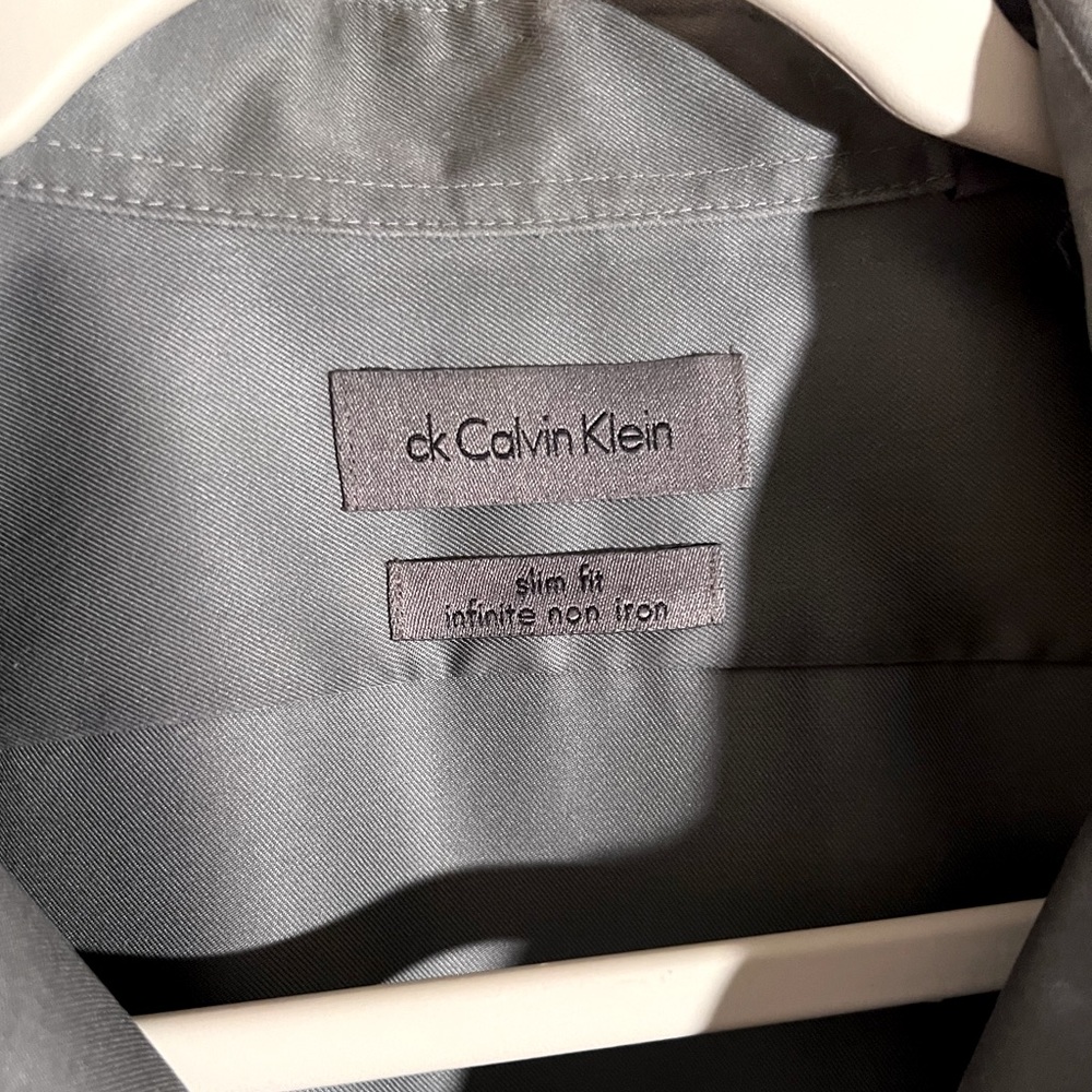 Calvin Klein Gray Button Up - Picture 3 of 5